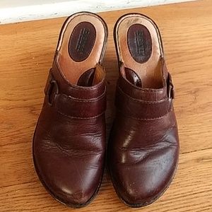 Born Clogs size 10